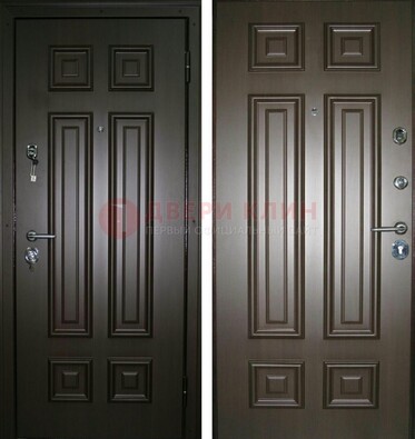Темная металлическая дверь с МДФ ДМ-136 в квартиру в Домодедово