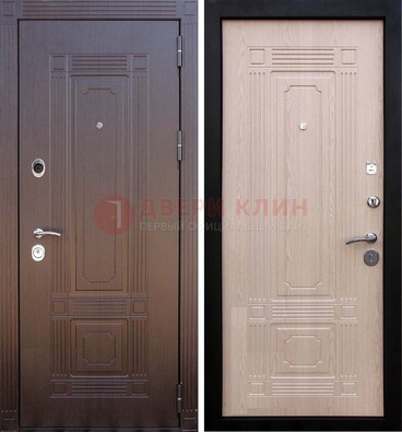 Коричневая входная дверь с МДФ ДМ-173 для кирпичного дома в Домодедово