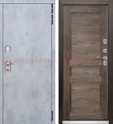 Серая металлическая дверь с МДФ коричневого цвета ДМ-304 в Ликино-Дулево