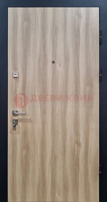Светлая металлическая дверь с МДФ ДМ-340 в Домодедово