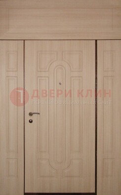 Светлая входная дверь для загородного дома с МДФ ДМ-537 в Домодедово