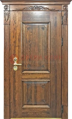 Коричневая металлическая дверь с массивом дуба и филенкой ДМД-67 в Сергиевом Посаде