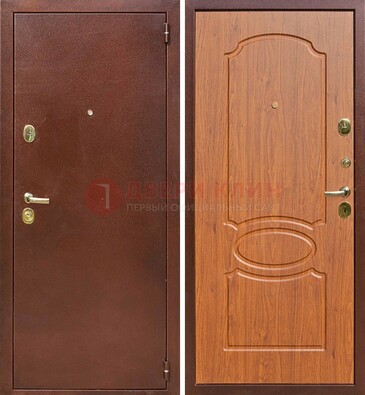 Коричневая стальная дверь с порошковым напылением ДП-137 в Домодедово