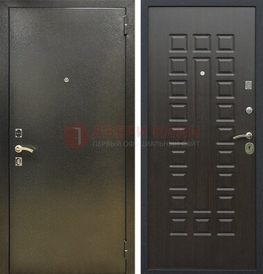 Темно-серая железная дверь с порошковым покрытием и МДФ Венге ДП-287 в Домодедово