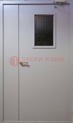 Белая железная подъездная дверь ДПД-4 в Домодедово