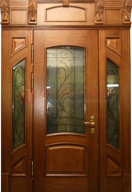 Парадная дверь со стеклянными вставками и ковкой ДПР-36 для дома в Павловском Посаде