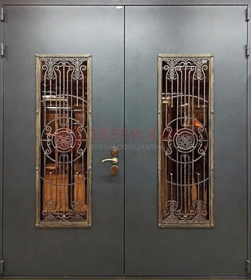 Входная металлическая парадная дверь со стеклом и ковкой ДПР-81 в Домодедово