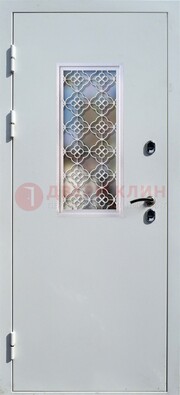 Серая металлическая дверь со стеклом и ковкой ДС-75 в Домодедово