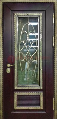 Темная уличная дверь порошок со стеклом и ковкой ДСК-167 в Домодедово
