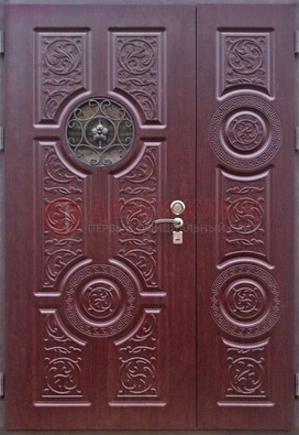 Красная железная дверь Винорит со стеклом и ковкой ДСК-235 в Домодедово