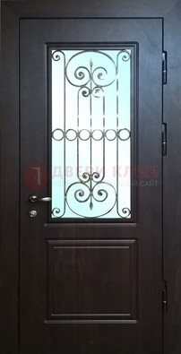 Железная дверь со стеклом и ковкой ДСК-65 для общественных зданий в Железнодорожном