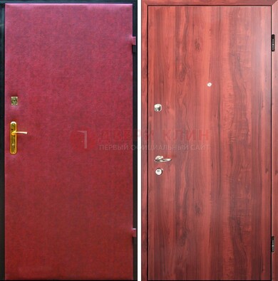 Красная входная дверь с винилискожей ДВ-30 в Истре