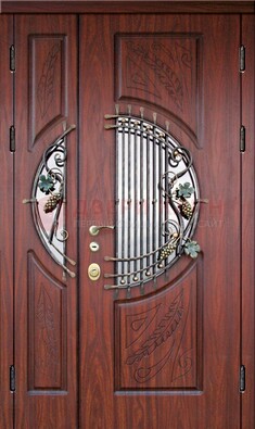 Железная дверь с виноритом и стеклом с ковкой ДВТ-170 в Домодедово
