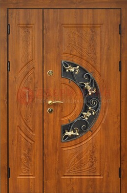 Входная дверь цвета золотой дуб с виноритом и ковкой ДВТ-176 в Домодедово