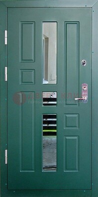 Зеленая железная  дверь с виноритом и зеркалом ДВТ-205 в Домодедово